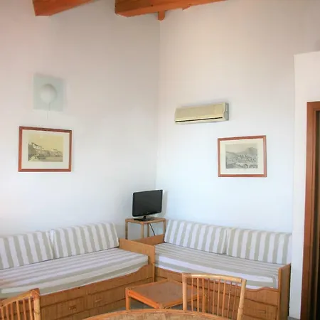 La Quinta Cavo